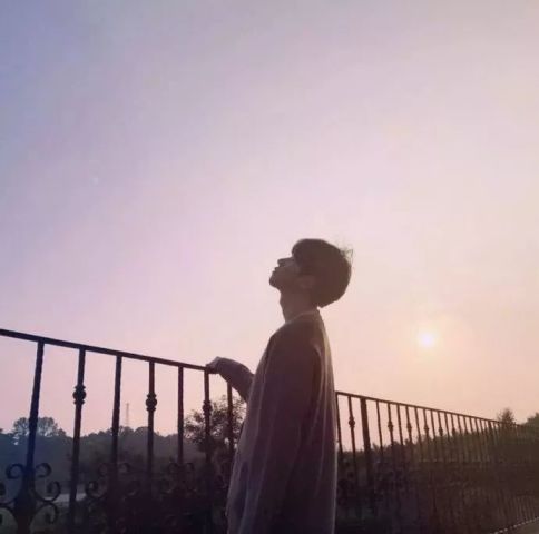 情逢对手，一场意外的情感交锋